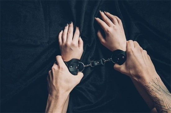 西檬之家-BDSM字母圈DT是什么？新人入圈指南
